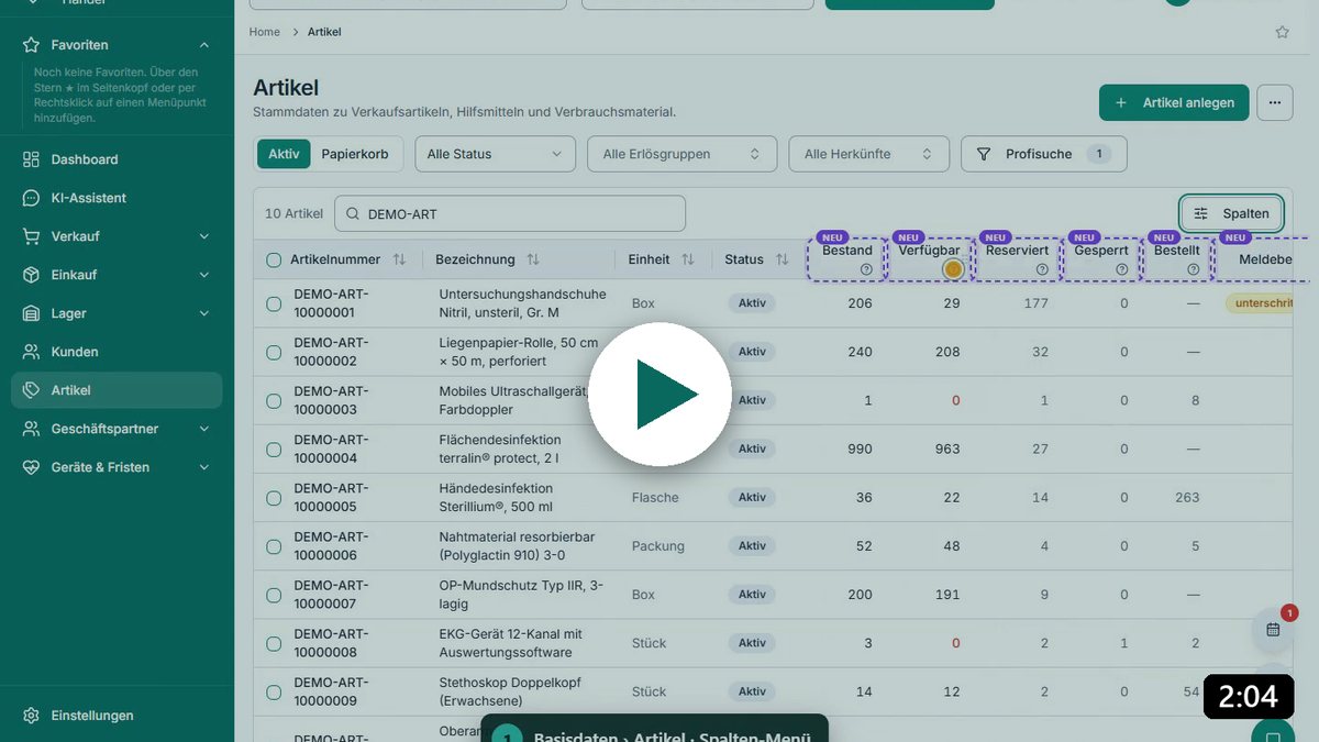Artikelliste in PARITY.med mit den Spalten Bestand, Verfügbar, Reserviert, Gesperrt, Bestellt und Meldebestand